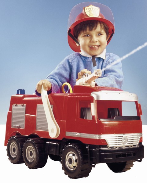 Lena Mercedes požiarne auto