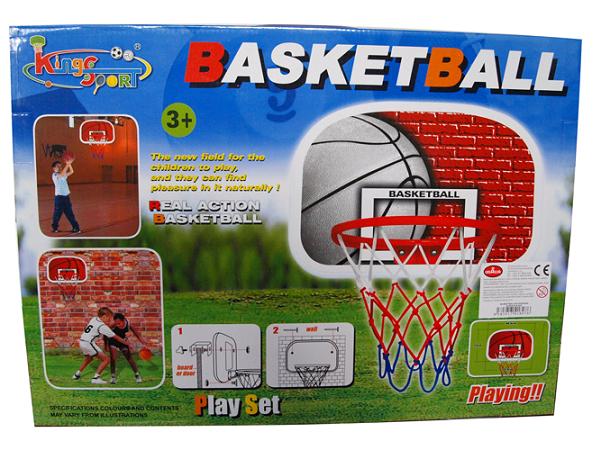 Basketbalový kôš s loptou a pump
