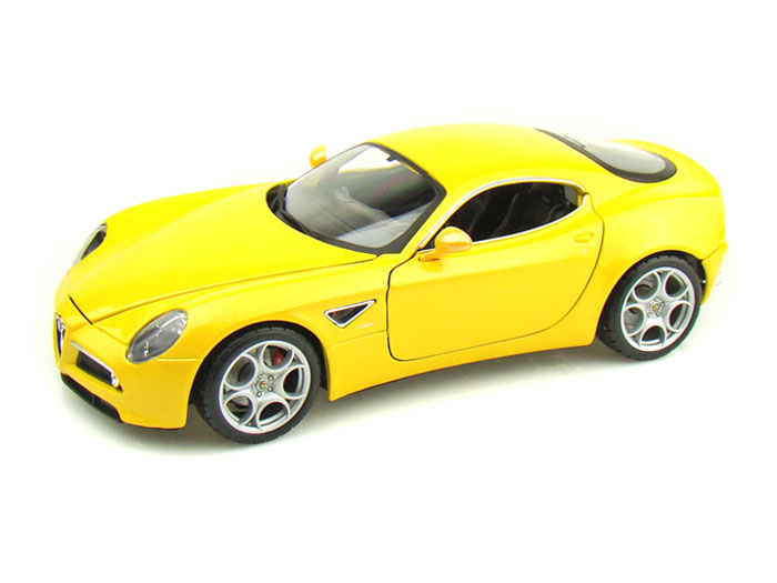 Bburago Alfa 8C Competizione 1:1