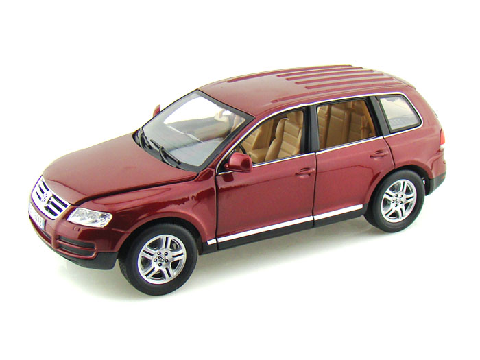 Bburago Volkswagen Touareg  1:18