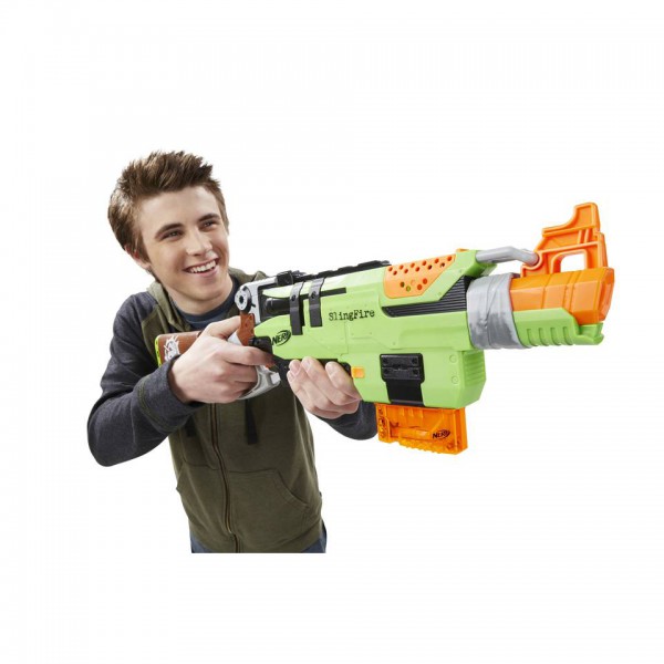 NERF ZOMBIE puška s pákovým nabí
