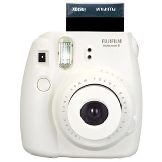 Fujifilm Instax Mini 8 biely