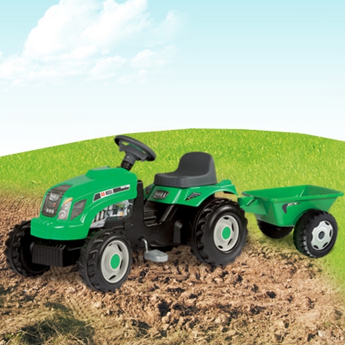 Šliapací traktor GM Bull s vlečk