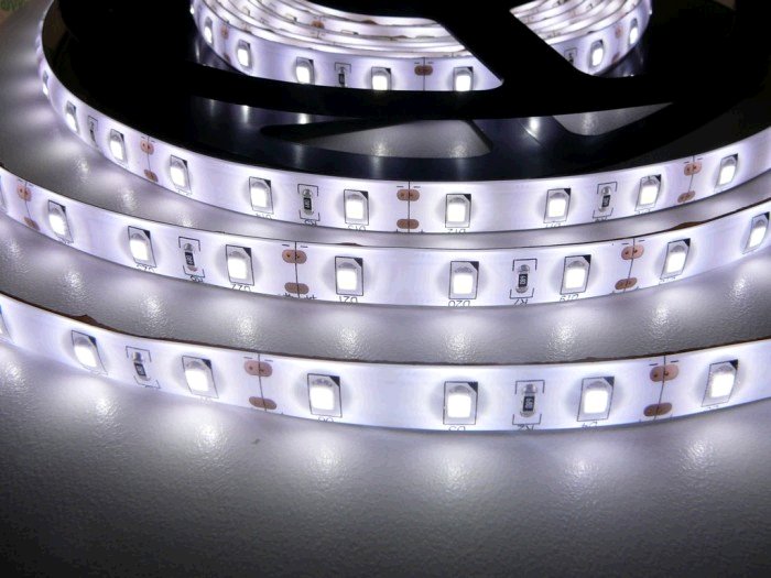 LED pás TLE SMD 2835 60LED/m, 5m