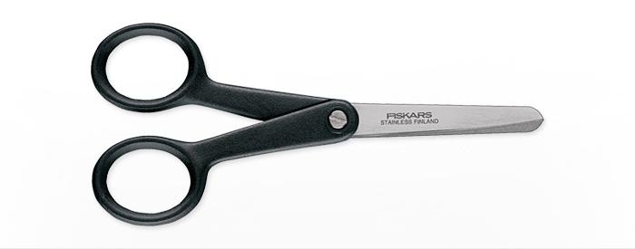 Nožničky Fiskars Essential bezpe
